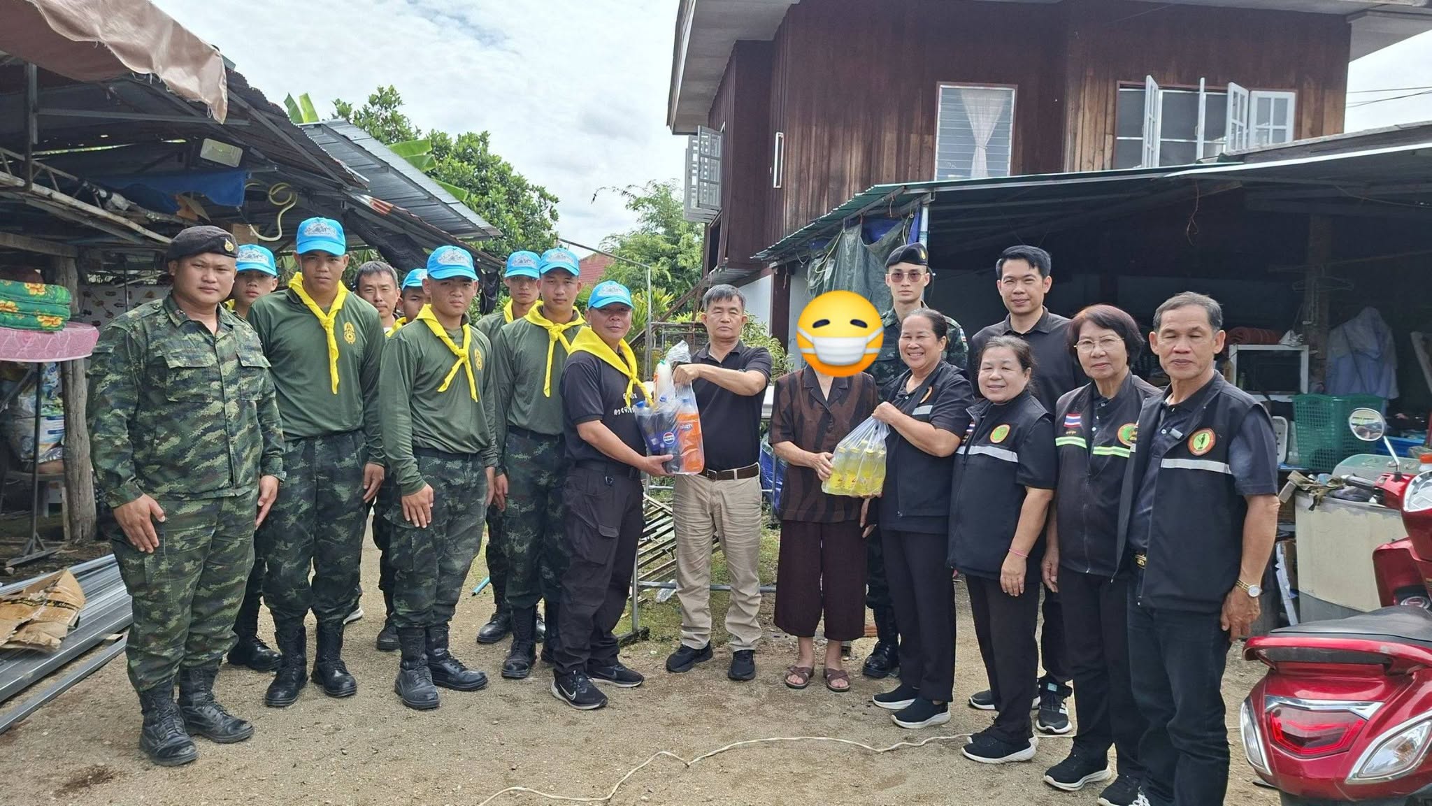 เทศบาลตำบลเวียงพร้าว ลงพื้นที่ขับเคลื่อนโครงการปรับสภาพแวดล้อมที่อยู่อาศัย ยกระดับคุณภาพชีวิตผู้สูงอายุและผู้พิการในชุมชน