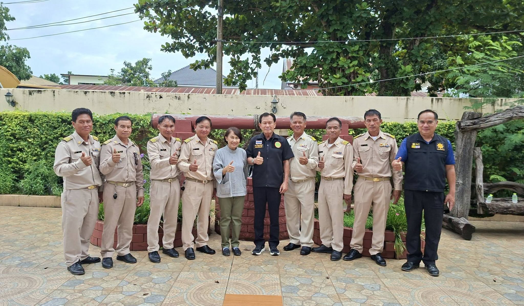 กำนันตำบลแม่ปั๋งเข้าพบผู้บริหารท้องถิ่น ร่วมแลกเปลี่ยนแนวทางขับเคลื่อนการพัฒนาชุมชน