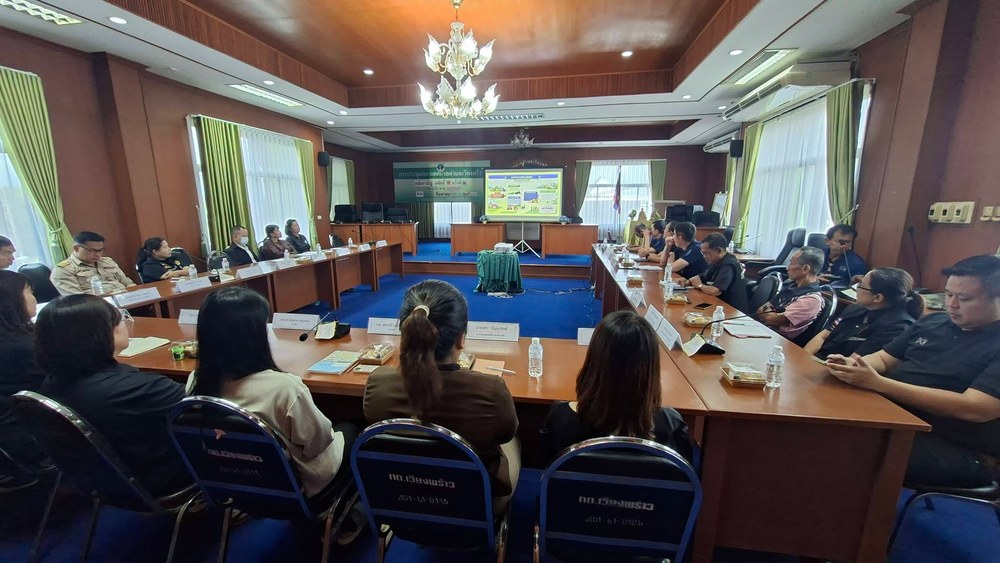 เทศบาลตำบลเวียงพร้าว ร่วมประชุมเชิงปฏิบัติการจัดทำแผนพัฒนาท้องถิ่นและประชาคมท้องถิ่นระดับจังหวัด ร่วมขับเคลื่อนการพัฒนาจังหวัดเชียงใหม่