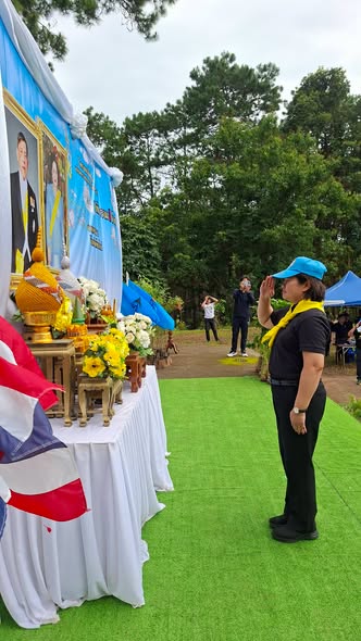 เทศบาลตำบลเวียงพร้าว ร่วมกิจกรรมจิตอาสาปลูกต้นไม้ เฉลิมพระเกียรติสมเด็จพระนางเจ้าสิริกิติ์ฯ เนื่องในวันแม่แห่งชาติ