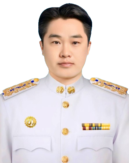 นายสุรเดช หน่อคำ